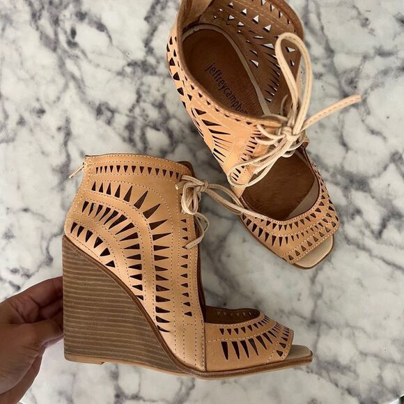 Jeffrey Campbell Rodillo Tan Laser Cut Lace-Up Wedges Size 8.5 - Picture 1 of 9